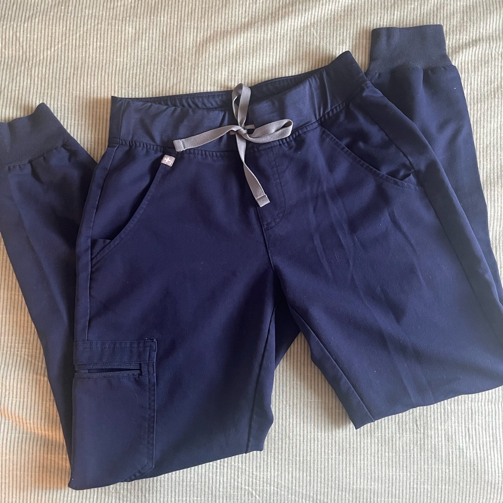 FIGS Scrubs